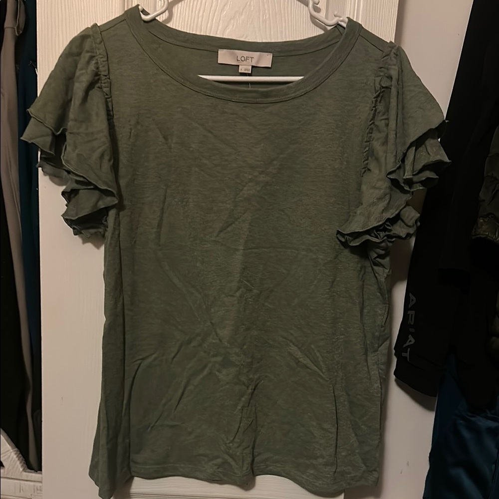 LOFT Green Ruffle Sleeve Top